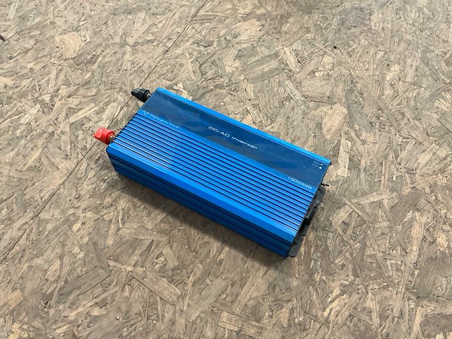 Pure sine wave es 1000-212 omvormer - afbeelding 1 van  4
