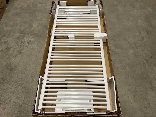 Purmo flores t (1237w + 950w) 1807x750mm designradiator met blower (2x) - afbeelding 1 van  5