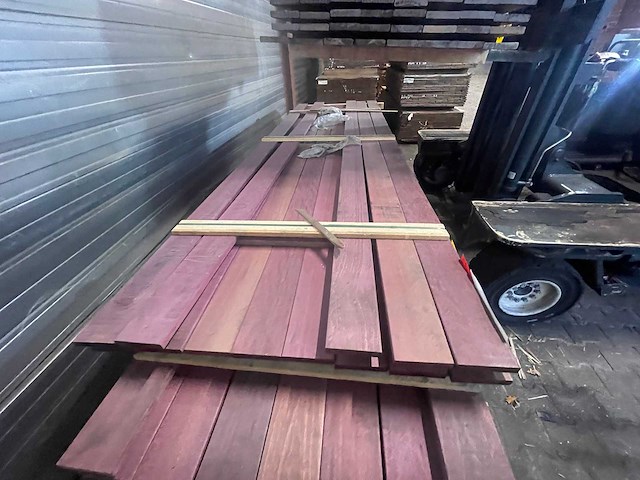 Purple heart planken geschaafd 3350x120x21mm (13x) - afbeelding 1 van  3