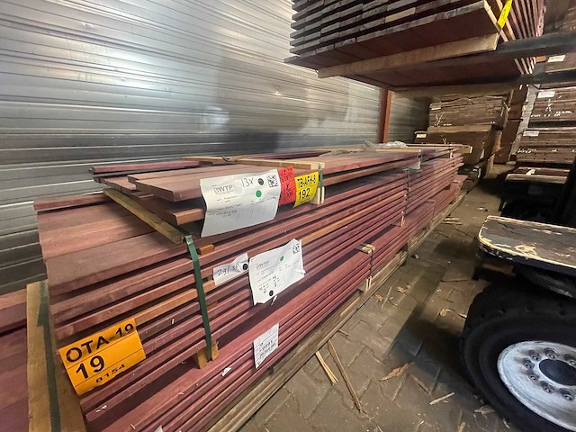 Purple heart planken geschaafd 3350x120x21mm (13x) - afbeelding 2 van  3