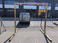 Puttakel, geel