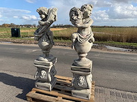 Putti op sokkel(2x) - afbeelding 2 van  4