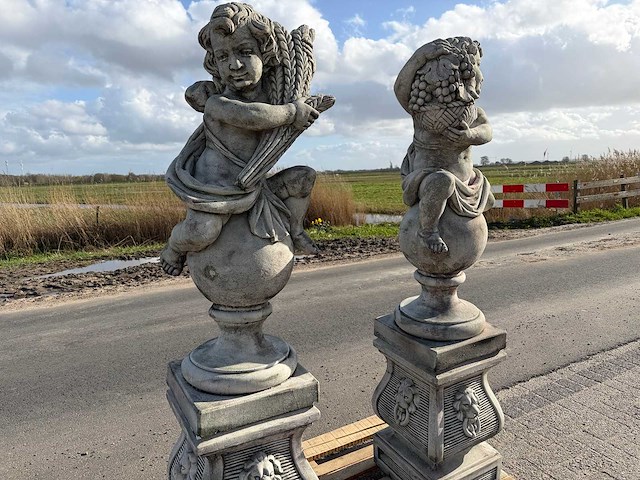 Putti op sokkel(2x) - afbeelding 4 van  4