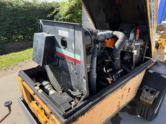 Putzmeister - 1996 - mixokret m3223 d - betonpomp - afbeelding 8 van  10