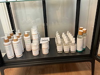 Puurr organic huidverzorging - afbeelding 1 van  4