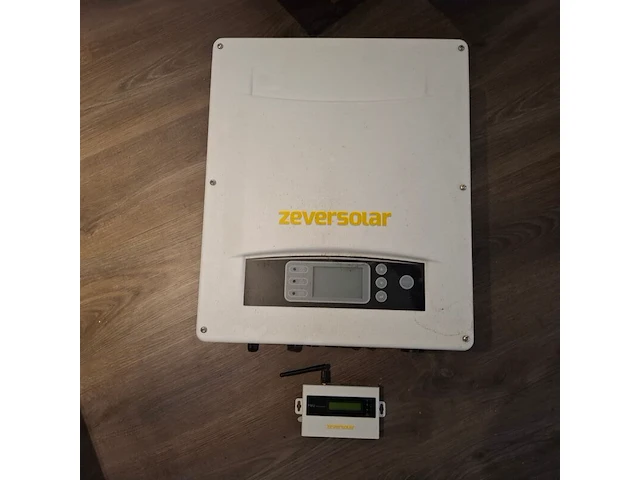 Pv inverter solis, s5-gr3p12k - afbeelding 1 van  7