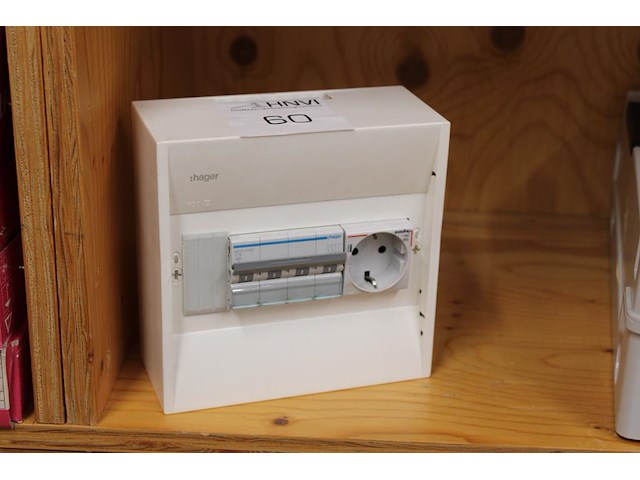 Pv verdeler. - afbeelding 1 van  2