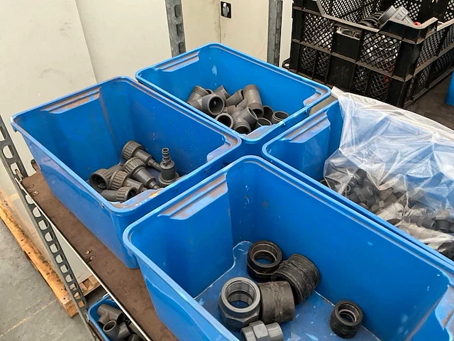 Pvc afsluiters en koppelingen - afbeelding 2 van  8