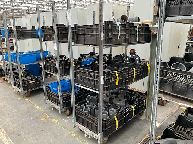 Pvc afsluiters en koppelingen - afbeelding 1 van  12