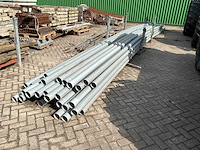 Pvc buis (37x) - afbeelding 1 van  4