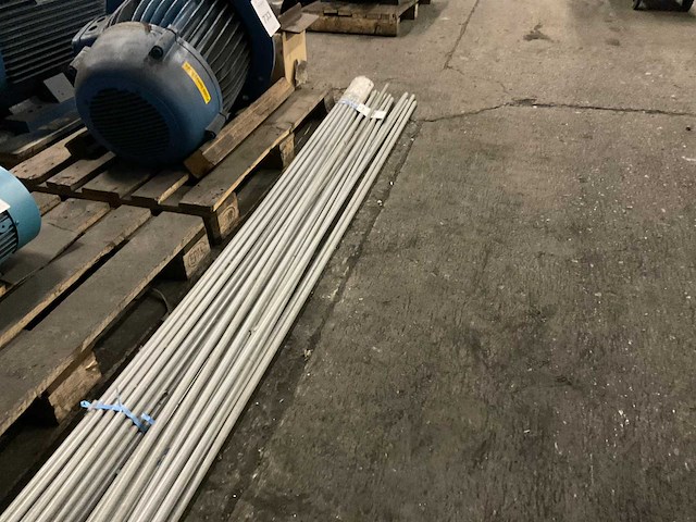 Pvc buizen - afbeelding 2 van  4