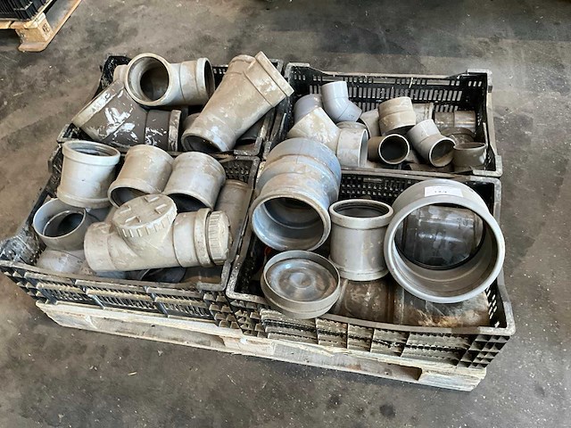 Pvc hulpstukken - afbeelding 1 van  5