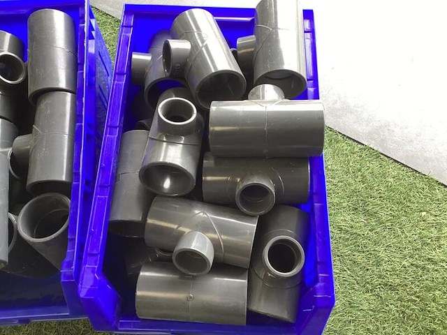 Pvc koppelingen geperst, grijs - afbeelding 3 van  5