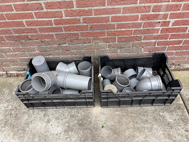 Pvc koppelstukken 100+ - afbeelding 1 van  2