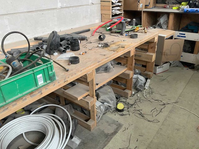 Pvc materiaal en inhoud werkplaats - afbeelding 5 van  18