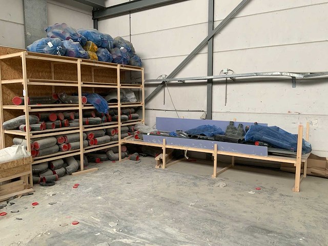 Pvc materiaal en inhoud werkplaats - afbeelding 17 van  18