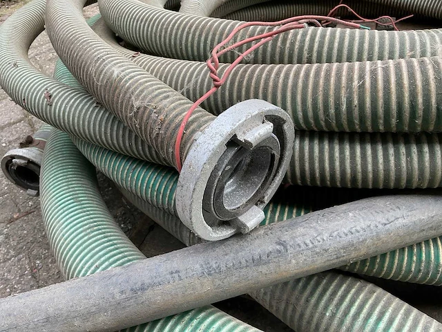 Pvc spiraalslang - afbeelding 3 van  4