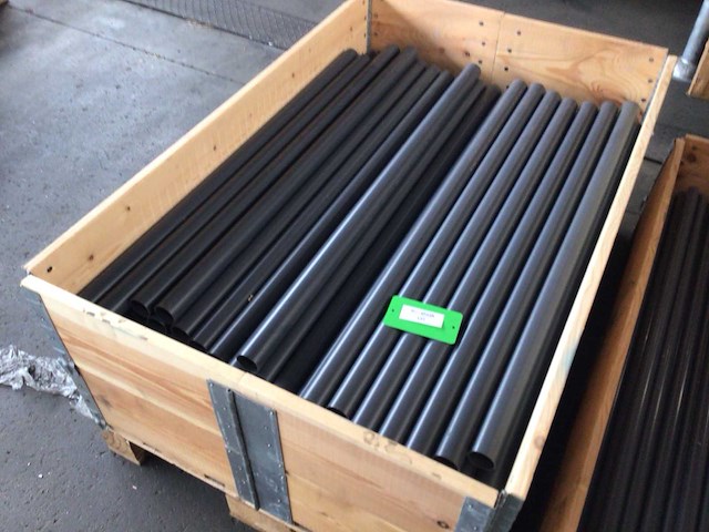Pvc u 1 1/4 x2,2 - afbeelding 1 van  3