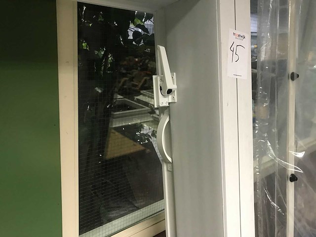 Pvc uitzetraam 1000 × 1600 mm - afbeelding 3 van  9