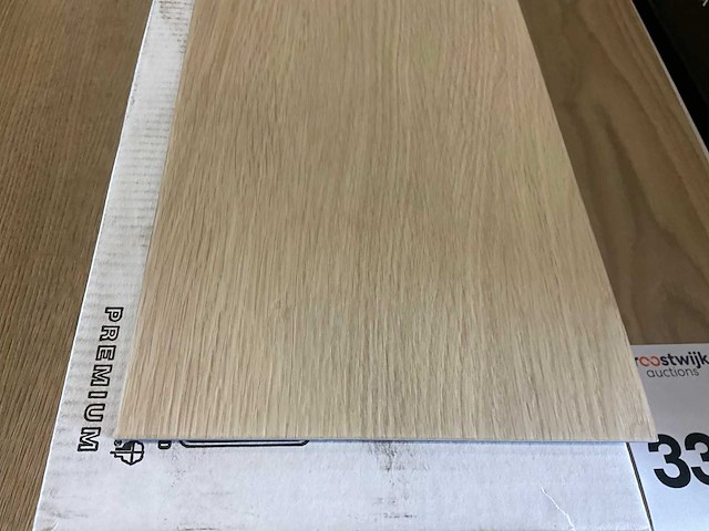 Pvc visgraatdelen ca. 9,5 m² - afbeelding 2 van  4