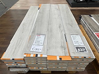 Pvc vloer 83m2 - afbeelding 1 van  4