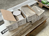 Pvc vloer en tegels - afbeelding 6 van  7