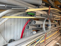 Pvc voorraad - afbeelding 2 van  3