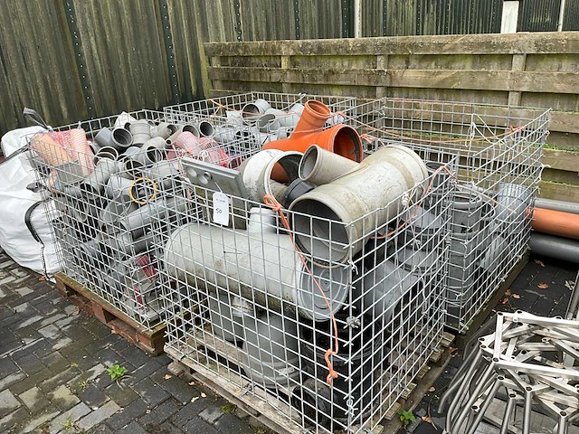 Pvc - afbeelding 1 van  2