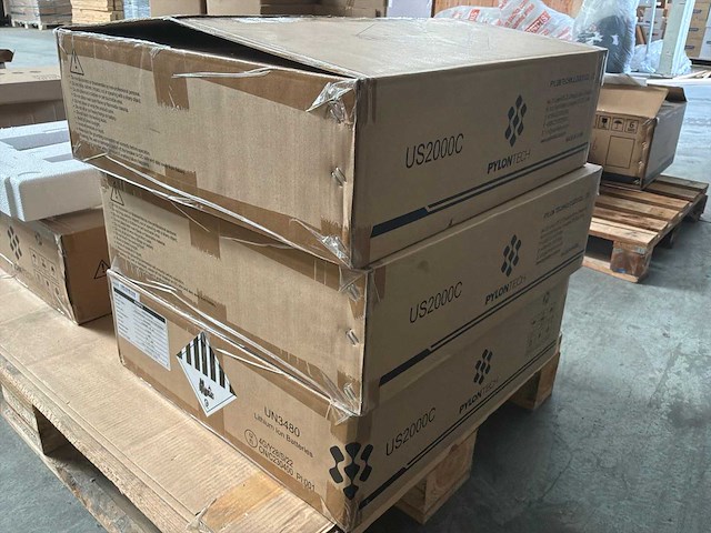 Pylontech us2000c 2,4 kwh lithium thuisbatterij (3x) - afbeelding 2 van  7