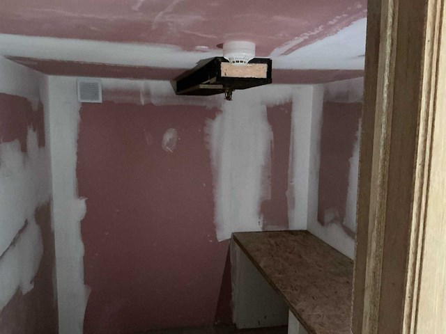 Pyrotechnische container lot van pyrotechnische opslagcontainer met gereedschap - afbeelding 14 van  26