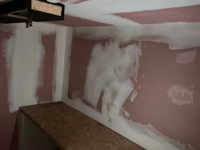 Pyrotechnische container lot van pyrotechnische opslagcontainer met gereedschap - afbeelding 15 van  26