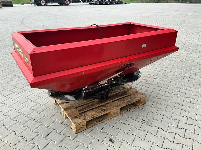 Pz zweegers spectra 800 kunstmeststrooier - afbeelding 1 van  19