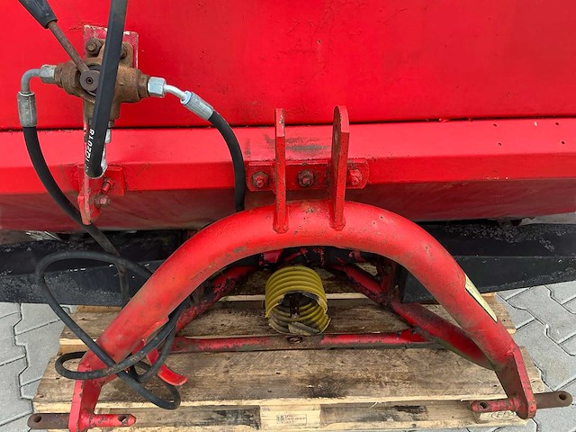 Pz zweegers spectra 800 kunstmeststrooier - afbeelding 12 van  19