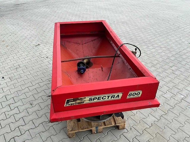 Pz zweegers spectra 800 kunstmeststrooier - afbeelding 11 van  19
