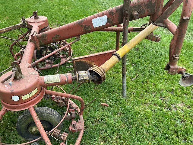 Pz zweegers th serie dubbelrotor hooischudder/hark - afbeelding 4 van  18