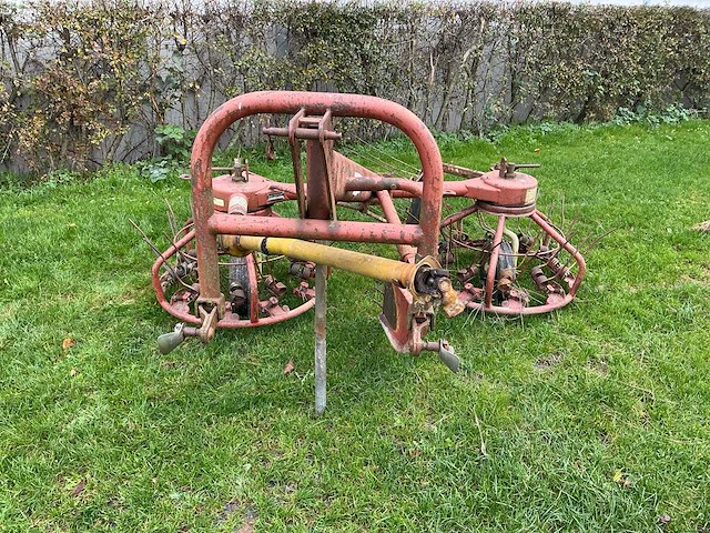 Pz zweegers th serie dubbelrotor hooischudder/hark - afbeelding 13 van  18