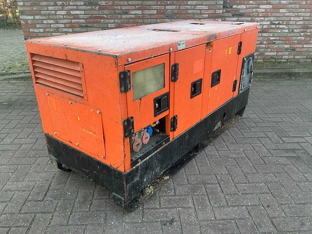 Q-as18 stroomgenerator - afbeelding 1 van  14