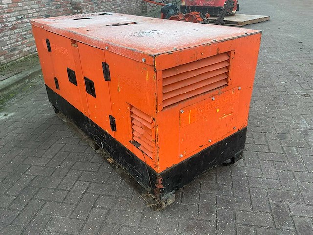 Q-as18 stroomgenerator - afbeelding 8 van  14