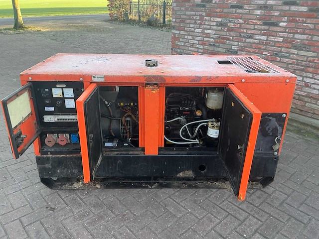 Q-as18 stroomgenerator - afbeelding 10 van  14