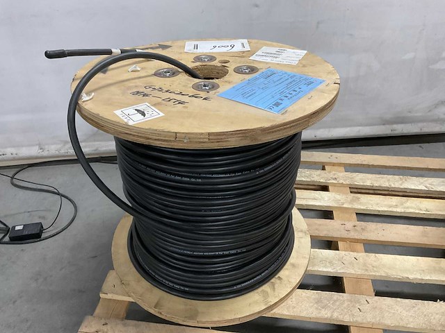 Q cable 4 x 2.5 mm2 circa 250 meter - afbeelding 1 van  4