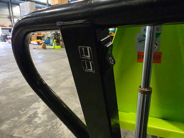 Q lifter - 2014 - hx10e 540 - elektrische palletwagen - afbeelding 7 van  9