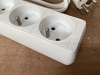 Q-link stekkerdoos 4 voudig, met penaarde (40x) - afbeelding 3 van  4