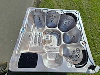 Q spa 6 persoons jacuzzi en buitenspa - afbeelding 10 van  20
