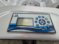 Q spas 5 persoons jacuzzi en buitenspa - afbeelding 3 van  30