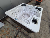 Q spas 5 persoons jacuzzi en buitenspa - afbeelding 5 van  30
