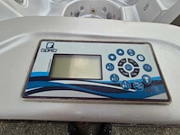 Q spas 5 persoons jacuzzi en buitenspa - afbeelding 2 van  31