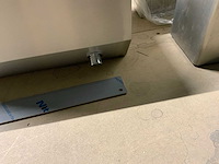Qbicline wastrog, afvalbakken en papierdispenser - afbeelding 4 van  9