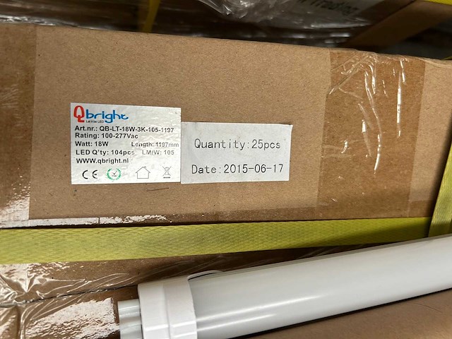 Qbright - w.o. 250x qb-lt-22w-4k-125-1497 - led tube (400x) - afbeelding 2 van  2