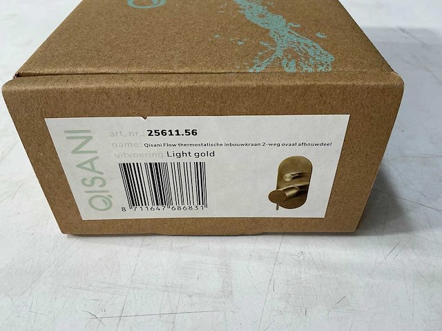 Qisani - flow - thermostatische inbouwkraan 2-weg ovaal afbouwdeel - light gold - afbeelding 2 van  5