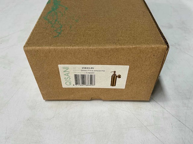 Qisani - flow - zeepdispenser - copper - afbeelding 3 van  4